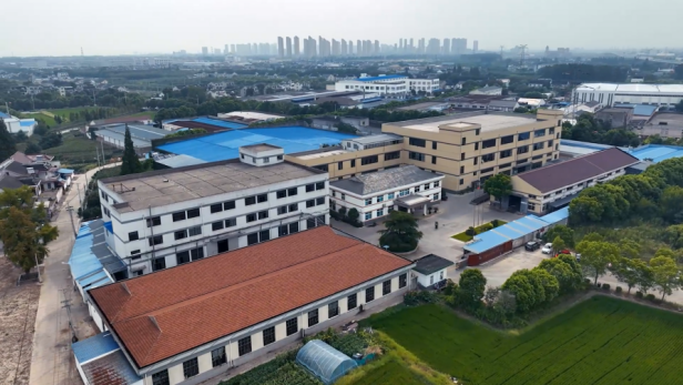 开云kaiyun官方网站“工业巨臂”托举制造业未来老牌机械厂以匠心铸就时代重器(图1)